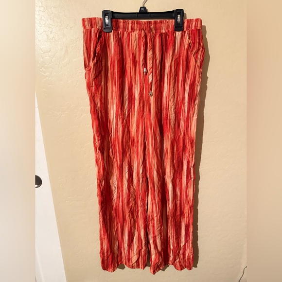 Orange pants - Picture 1 of 3